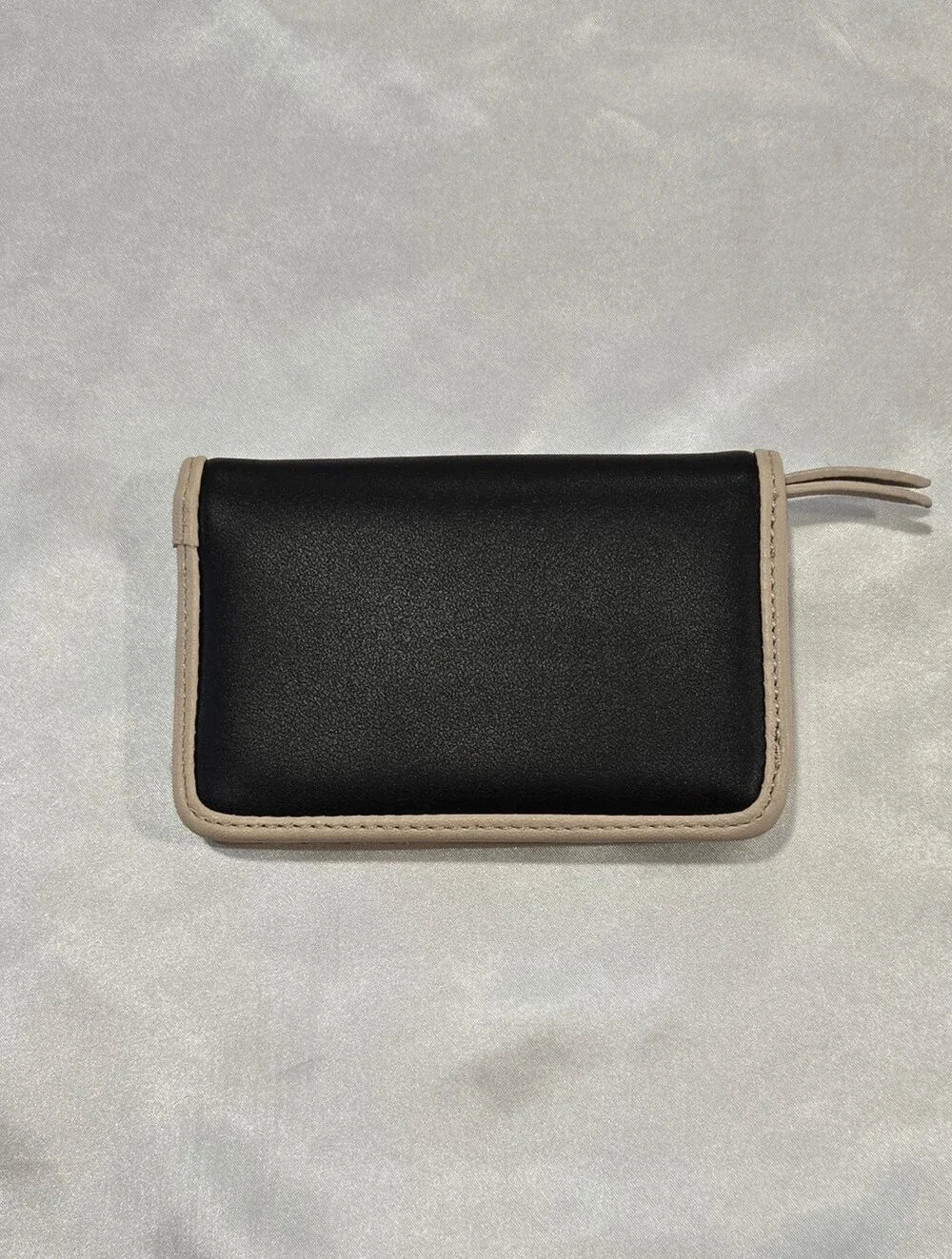 Juicy Couture Black and Beige Logo Card Holder Wallet EUC